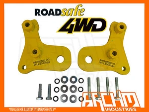 ROADSAFE PAIR OF HEAVY DUTY TOW POINTS FOR TOYOTA LANDCRUISER 76/78/79 SERIES - Picture 1 of 1