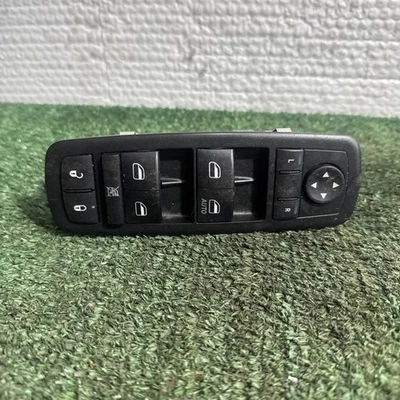 Chrysler Town & Country 2012 conductor puerta izquierda maestro interruptor ventana eléctrica OEM Foto 1 de 4