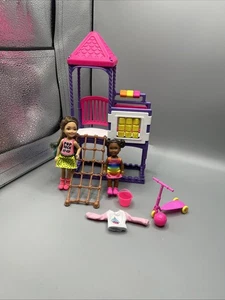 Barbie Skipper Babysitting Inc. Climb N' Explore Spielplatz Spielset 2020 - Bild 1 von 12