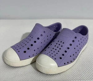 Native Jefferson Slip On Sneaker Girls C13 Lavender Breathable Lightweight Logo - Picture 1 of 7