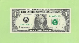 1999* ..UNCIRC $1  A 0446 7067 *  .... 1999 $1  A-*       STAR NOTE      FRN - Picture 1 of 2