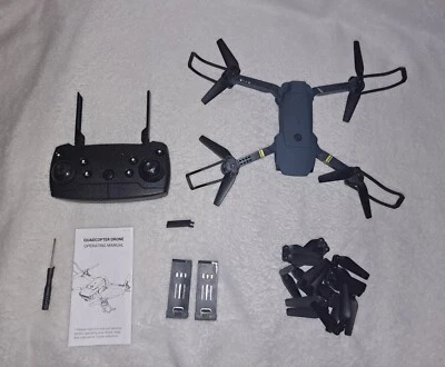 Quadcoppter Drone-Never Used/Hd Camera/2 Batt/10 Extra Chopper Blades - Image 1 of 3