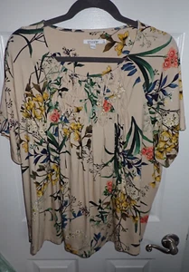 Chico's Gr. 4 (XX-Large XXL) Bluse T-Shirt Oberteil hellbraun mit botanischem Blumenmuster - Bild 1 von 8