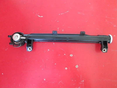 95 96 97 98 VW Jetta Golf Passat 2.0L Fuel Injector Rail OEM (NO INJECTORS) - Image 1 of 4