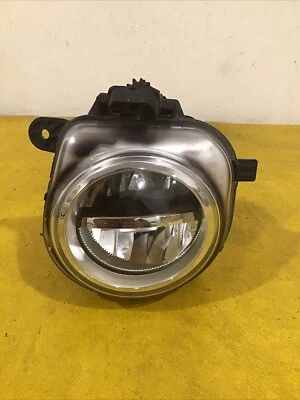 Luz antiniebla LED BMW X3/X4/X5/X6 2015-2018 lado izquierdo/conductor OEM  Foto 1 de 4