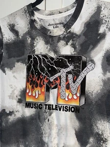ABERCROMBIE & FITCH BOYS T SHIRT 15/16 Kids Tie Dye MTV Music Television Tee EUC - Picture 1 of 3