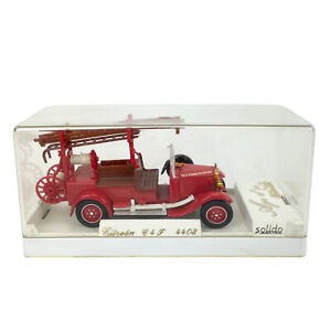 Solido Fire Truck with Red Fenders #4403 Citroen C 4 F  4-1/2" Long In Box