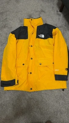 Chaqueta de Montaña The North Face Gore-Tex Impermeable Amarillo Negro Talla XXL Foto 1 de 4