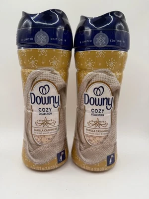 2 COLECCIÓN ACOGEDORA ABAJO Potenciador de aroma de lavandería en lavado VAINILLA CACHEMIR 7,8 oz Ea Foto 1 de 2