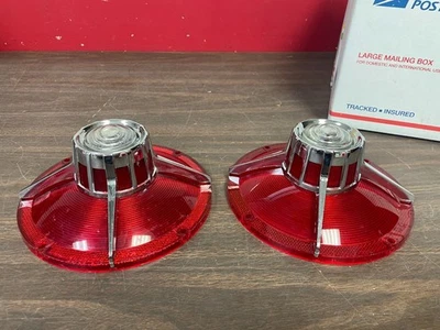 Ford Galaxy 500 XL 1963 lentes de luz trasera con par de molduras 725 Foto 1 de 4