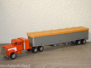 International With Gran Trailer van Ertl 1:64 *6831 - Picture 1 of 4