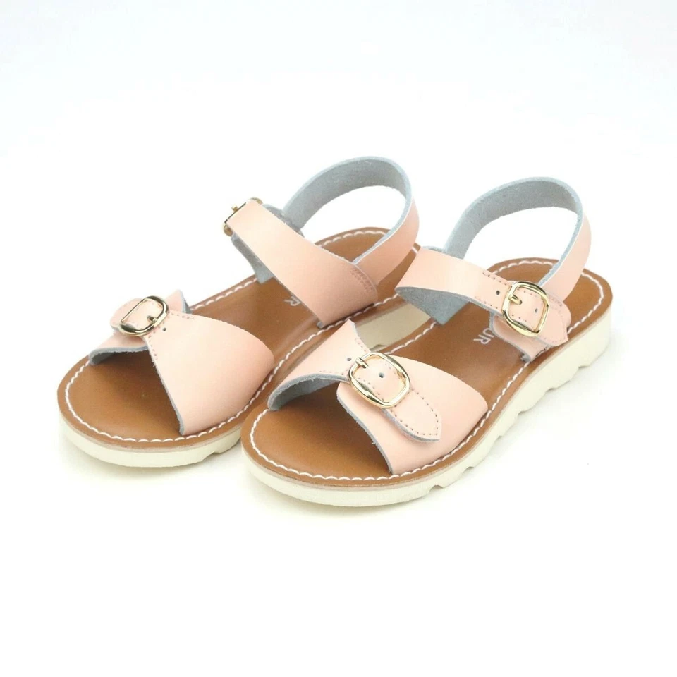 Sandalia clásica con hebilla de albaricoque L'Amour Shoes Foto 1 de 1