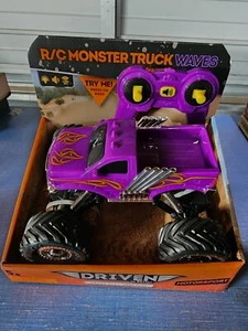 DRIVEN R/C Motorsport Monster Truck - Waves Purple Flames 4x4 2.4GHz 60ft. Read  - Picture 1 of 6