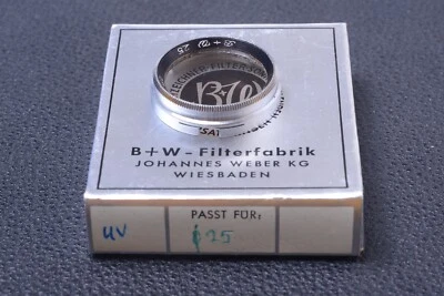 ✅ B & W SCHNEIDER 011 SKYLIGHT 25MM FILTER LENS OR CAMERA PUSH ON W/ BOX 102-4 - Image 1 of 2