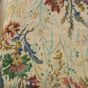 Tela jacquard tejida vintage floral multicolor de chenilla - Imagen 1 de 6