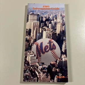 Vintage 1981 NEW YORK METS Mookie Wilson Media Guide - Picture 1 of 6