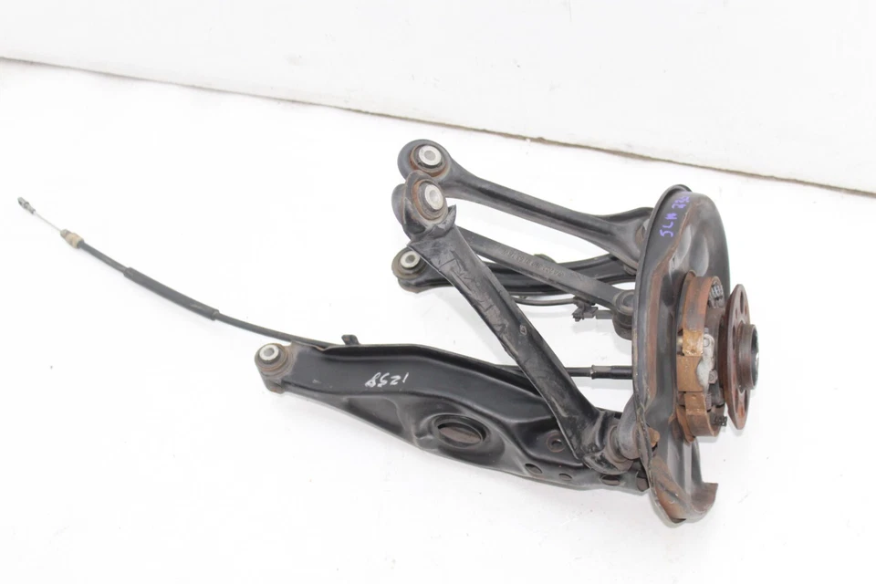 97-04 MERCEDES-BENZ SLK230 REAR LEFT DRIVER SIDE KNUCKLE W/ CONTROL ARMS R1258 - Image 1 of 4