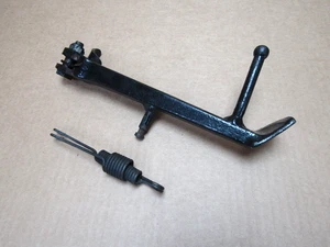 Suzuki Bandit 1200 2004 27,804 miles side prop stand (15013) - Picture 1 of 6