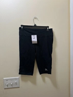 Nike Bikeshorts Girl's L Black Short Length High Rise Tight Fit DM8514-010 S452 - Image 1 of 4