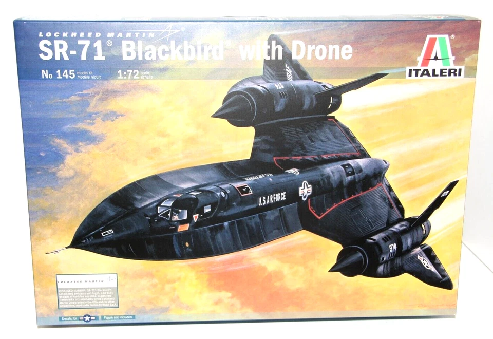 ITALERI 1:72 KIT AEREO LOCKHEED MARTIN SR-71 BLACKBIRD WITH DRONE 45 CM ART 145 - Immagine 1 di 1
