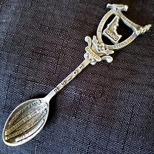 Vintage Gish Pewter Idaho State Souviner Collectible Spoon With Case Landmarks - Picture 1 of 14
