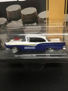 1:64 M2 Auto Driver 1957 Ford Fairlane 500 - Foto 1 di 3