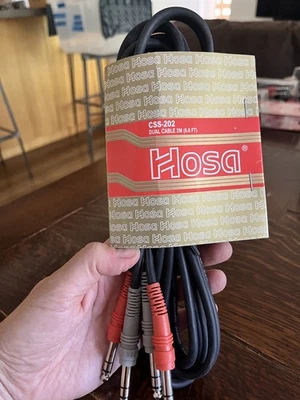 HOSA TECHNOLOGY Hosa CSS-202 Stereo Interconnect Dual 1/4" TRS Male Cable - 6.6 foot