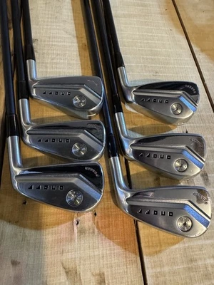 ONOFF (Daiwa) Forged KURO 5-PW Iron Set Graphite Stiff Flex RH - Image 1 of 4