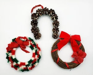 Mini Christmas Wreaths Vintage Handmade (3) Horseshoe, Crocheted, Grapevine 5" - Picture 1 of 7