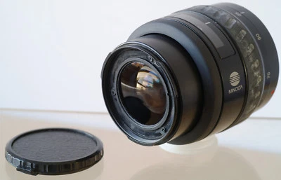 Minolta AF 35 - 70 mm f 3,5-4,5 with Minolta A (Sony A) mount *TESTED & WORKING* - Image 1 of 4