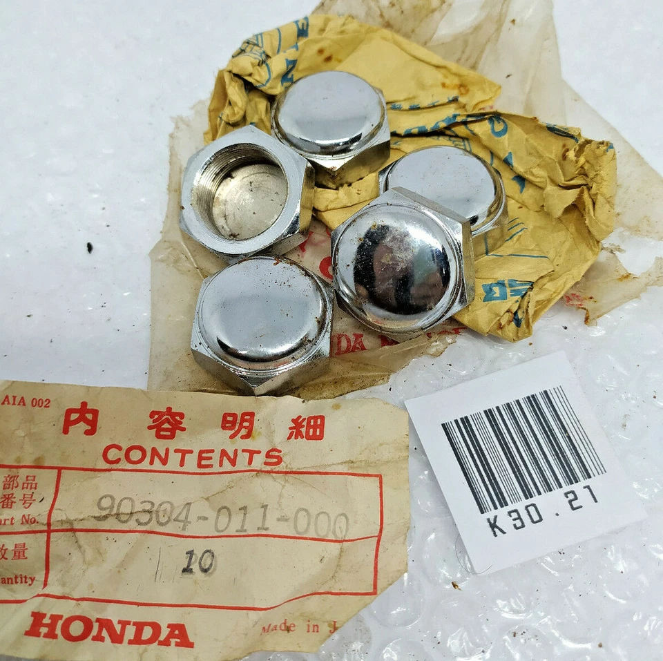 HONDA CL90 CT90 S90 SL70 XL100 Z5 CA110 CA175 CB100 CB250 STEERING STEM NUT NOS - Image 1 of 1