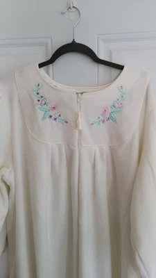 Bata Lord And Taylor vintage para mujer 1X cremallera completa blanca manga larga larga larga Foto 1 de 4