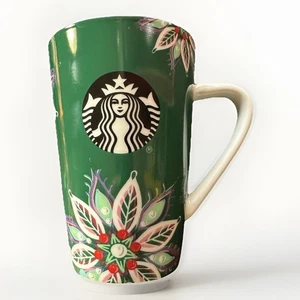 Tazza Starbucks 2020 Holiday verde floreale latte alta ceramica agrifoglio con poinsettie - Foto 1 di 7