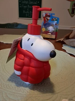 Peanuts Snoopy Soap Lotion Dispenser Red Quilted Puffer Puffy Jacket NEW - Image 1 of 4