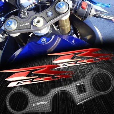 Cubierta de aspecto de fibra de carbono con yugo de mango + pegatina emblema rojo cromado 06-23 GSXR 600/750 Foto 1 de 4