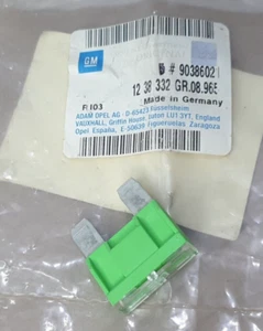 1 x New Genuine GM Vauxhall Opel Saab 30 Amp Bladed Maxi Fuse 90386021 - Picture 1 of 4
