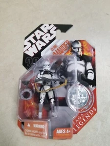 Star Wars 30th Anniversary Basic Figures Clone Commander Silver Coin - Picture 1 of 3