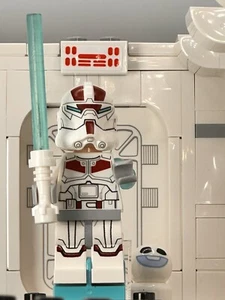 LEGO Star Wars Minifigure sw0475 JEK-14 Clone Helmet from 75018 - Picture 1 of 5