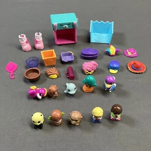 27 Squinkies y otras mini figuras surtidas caja de juguetes estatuilla de limpieza - Imagen 1 de 8