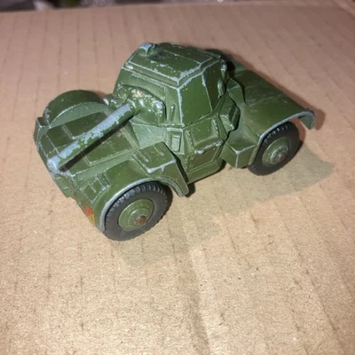 Coche blindado Daimler vintage años 50 Dinky Toys nº 670 Foto 1 de 4