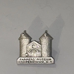 Vintage Farmers Museum Cooperstown, N Y Made In Italy Brooch/Pin - Collectible - Picture 1 of 9