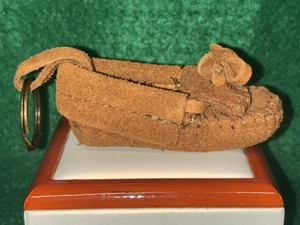 3” Minnetonka Moccasin Keychain Dusty Brown Authentic Vintage Leather Suede - Picture 1 of 7