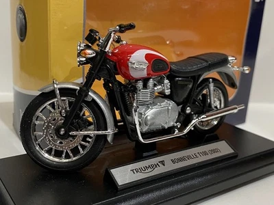 1:18 Triumph Boneville T100 Welly Legendary bikes Diecast Bike Motorcycle - Image 1 of 4