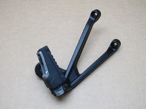 BMW S1000XR 2016 10431 km Soziusfußraste rechts (9316) - Bild 1 von 5