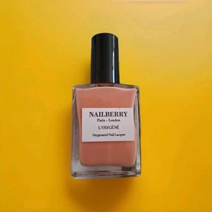 NAILBERRY Oxygenated Nail Lacquer Varnish Polish in Peach Of My Heart 15ml NEW - Picture 1 of 3