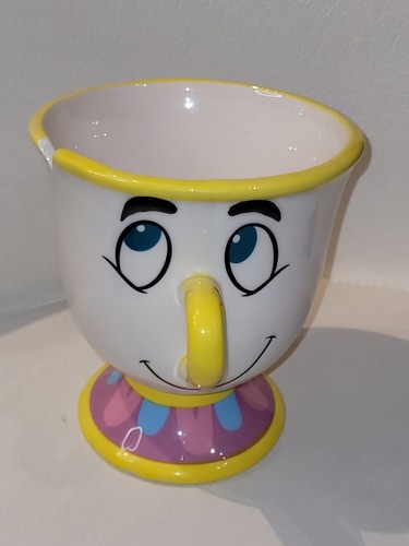 Foto 1 di 6