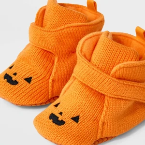 Cat & Jack Baby Orange Pumpkin Halloween Bootie Slippers, 0-3M NEW - Picture 1 of 5