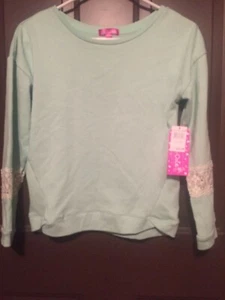 Just 2 Cute Long Sleeve Lace detailed Top Girl’s size 14/16 - Picture 1 of 6