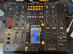 Pioneer DJM 2000 Nexus Mixer - Picture 1 of 3