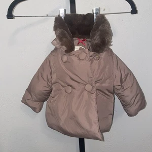 ZARA Bebé Niña Talla 3/6 Marrón Imitación Miedo Chaqueta Abrigo Adorables Botones - Imagen 1 de 7